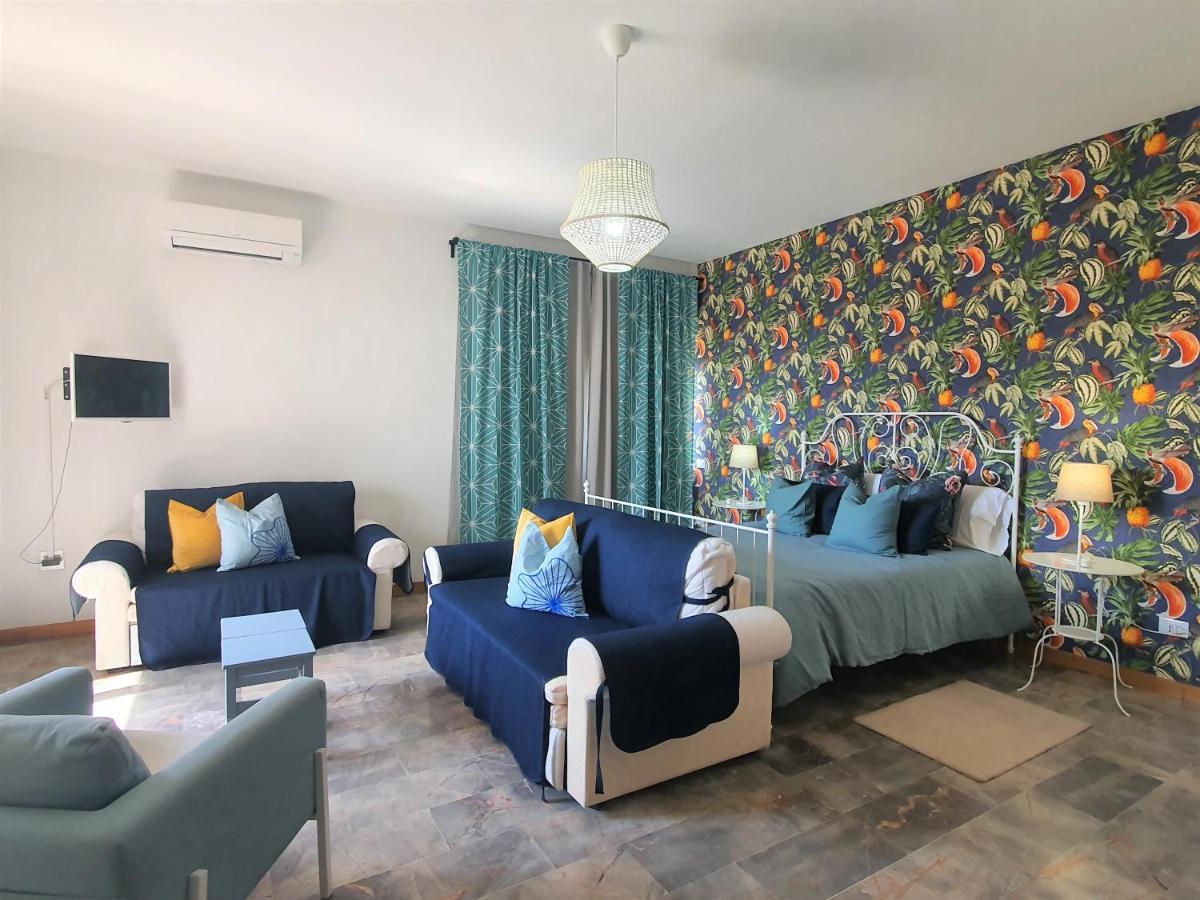Villa Rosa - Sperlonga Vertice Rooms Eksteriør billede